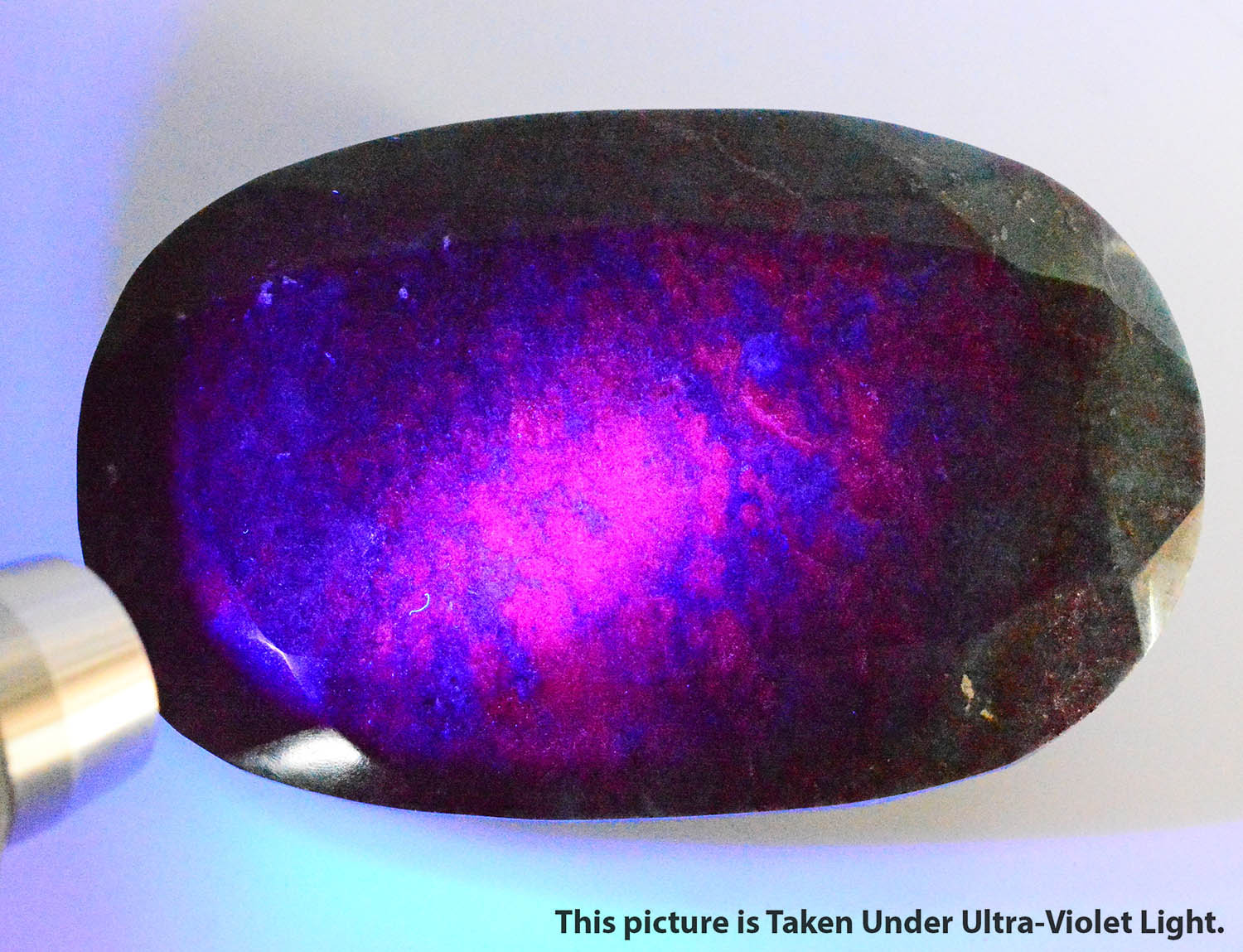 Ruby Kyanite Loose Gemstone, Oval Cut, Untreated — 5.25x3.5x1.8 Inch, 6500 Ct (1.3 Kg), Madagascar