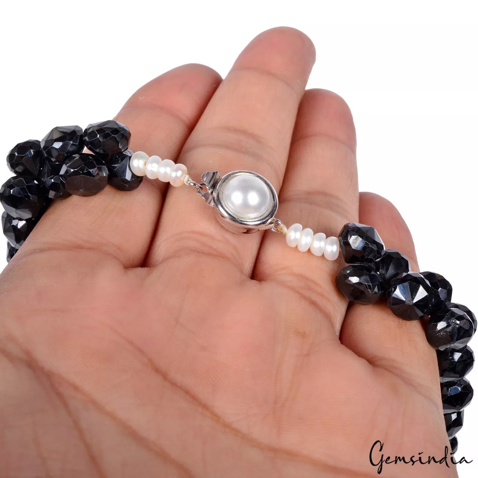 Onyx Necklace, Untreated — 23", 675 Ct, Madagascar