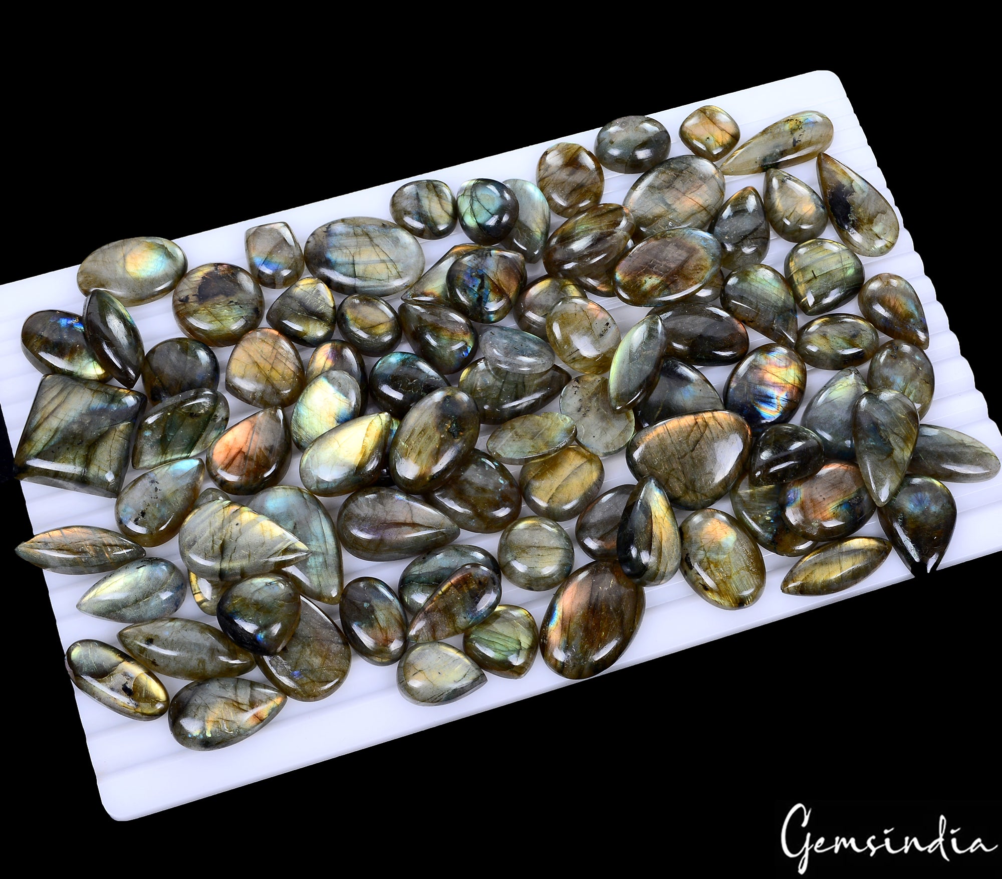 Labradorite Lot, Cabochon, Untreated — 85 Pieces, 13mm to 31mm, 1500 Ct