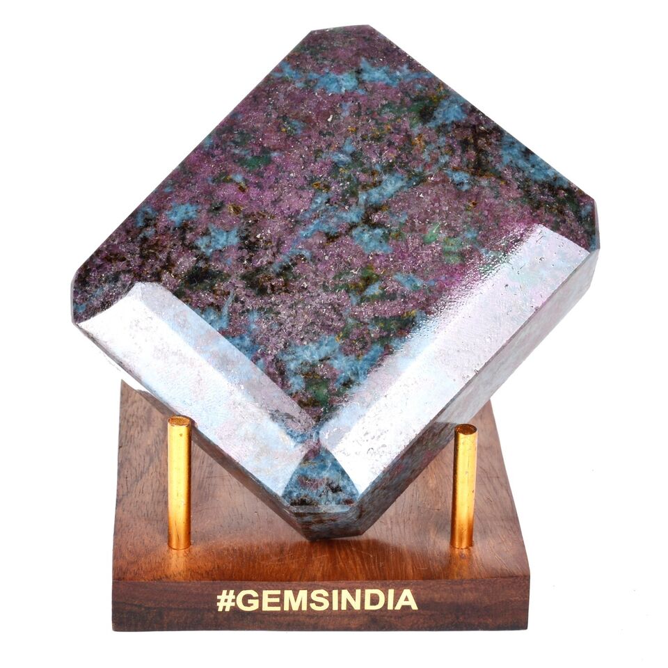Ruby Kyanite Loose Gemstone, Untreated — 3.2x2.75x1.25 inch, 2400 Ct (0.48 Kg), Madagascar
