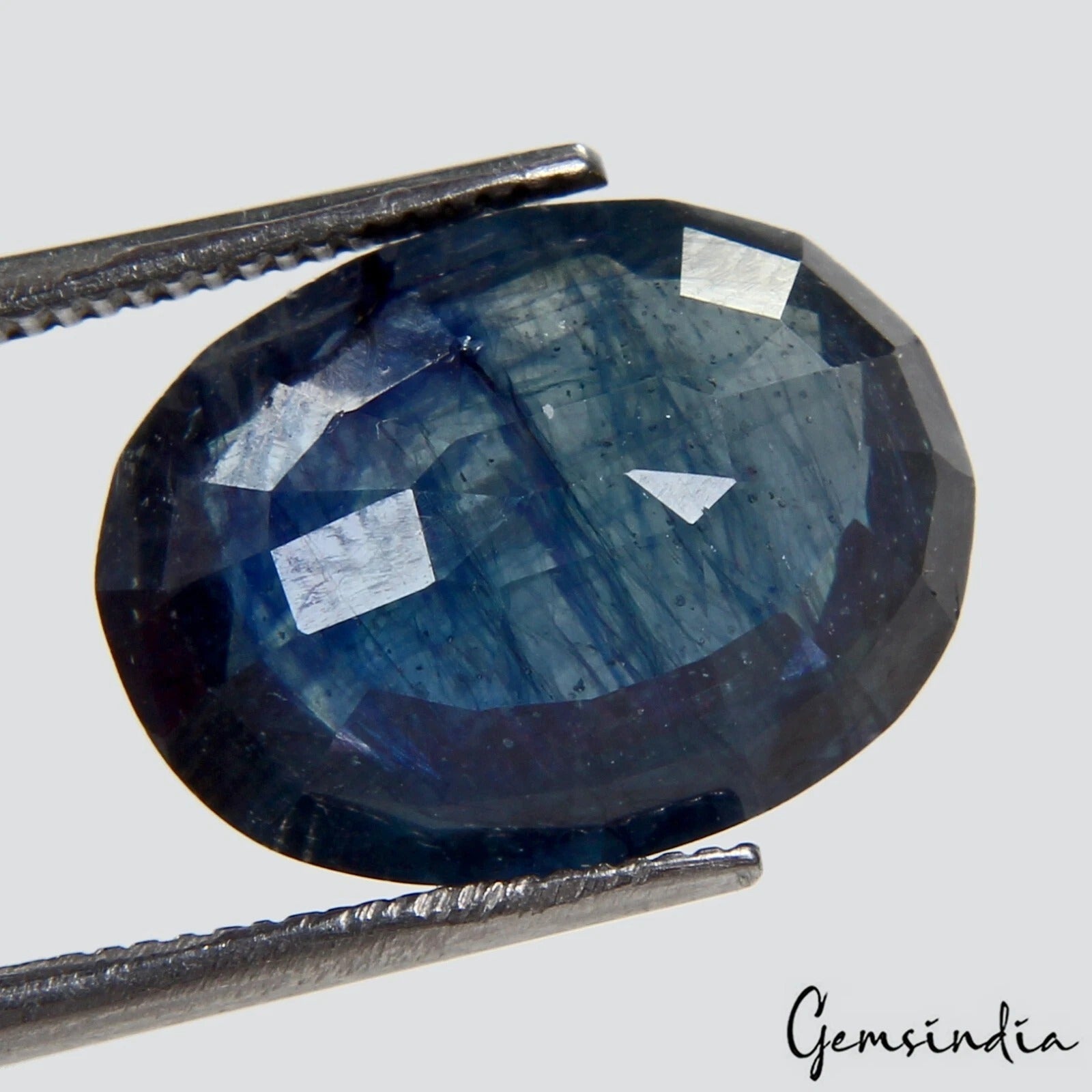 IGL&I Certified 9.20 Ct Natural Pitambari Sapphire Oval Cut Loose Gem 14x11x6mm