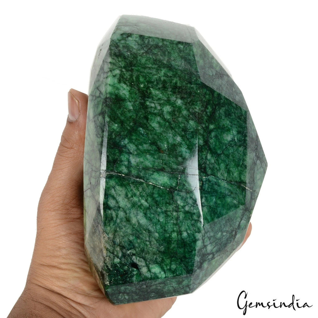 Museum Size 2.7 Kg Natural Brazilian Green Emerald Oval Cut Huge Earth Mined Gem