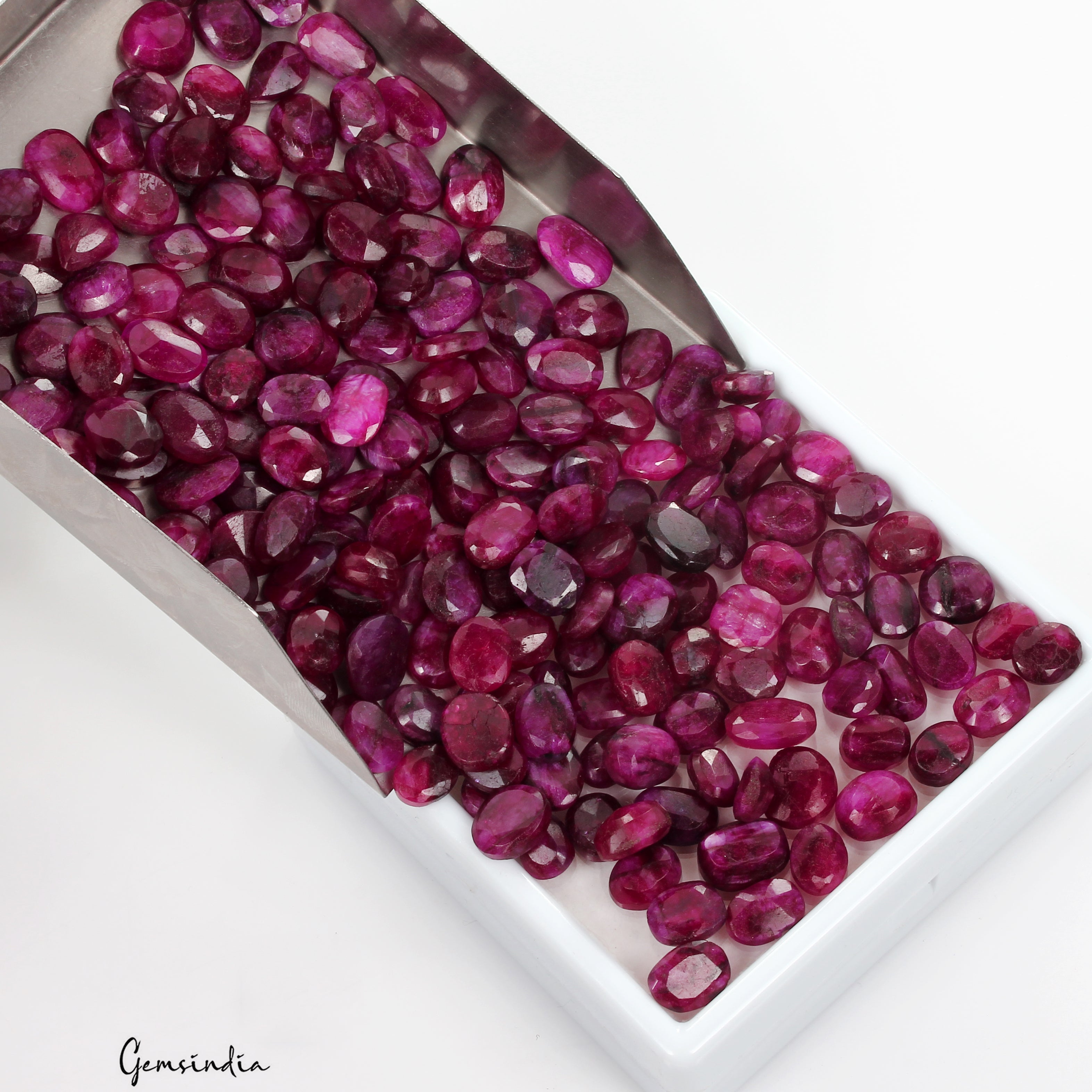740 Ct Natural Red Pink Beryl (Bixbite) Mix Faceted Loose Gemstones Lot 193 Pcs