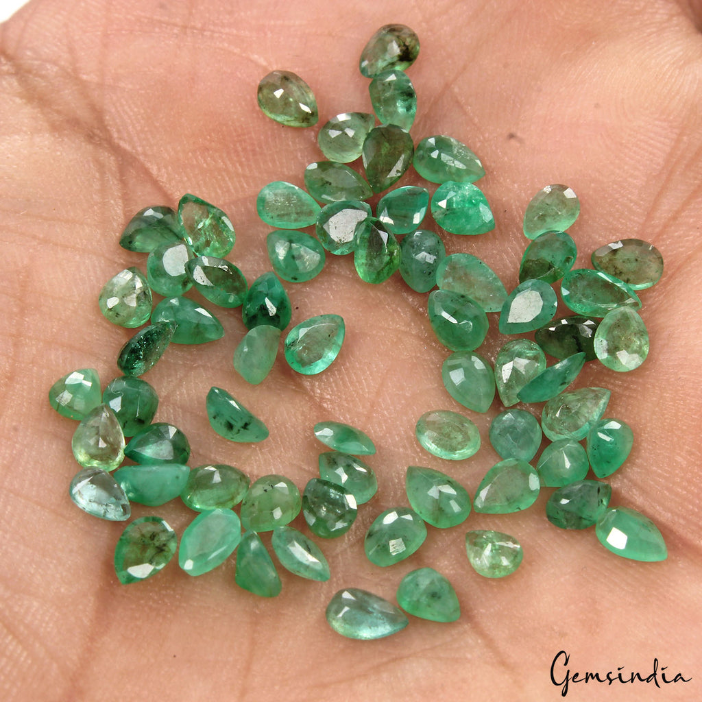 Emerald Lot, Loose Gemstone, Untreated, Green — 65 Pieces, 4mm to 5mm, 11.60 Ct, Colombia