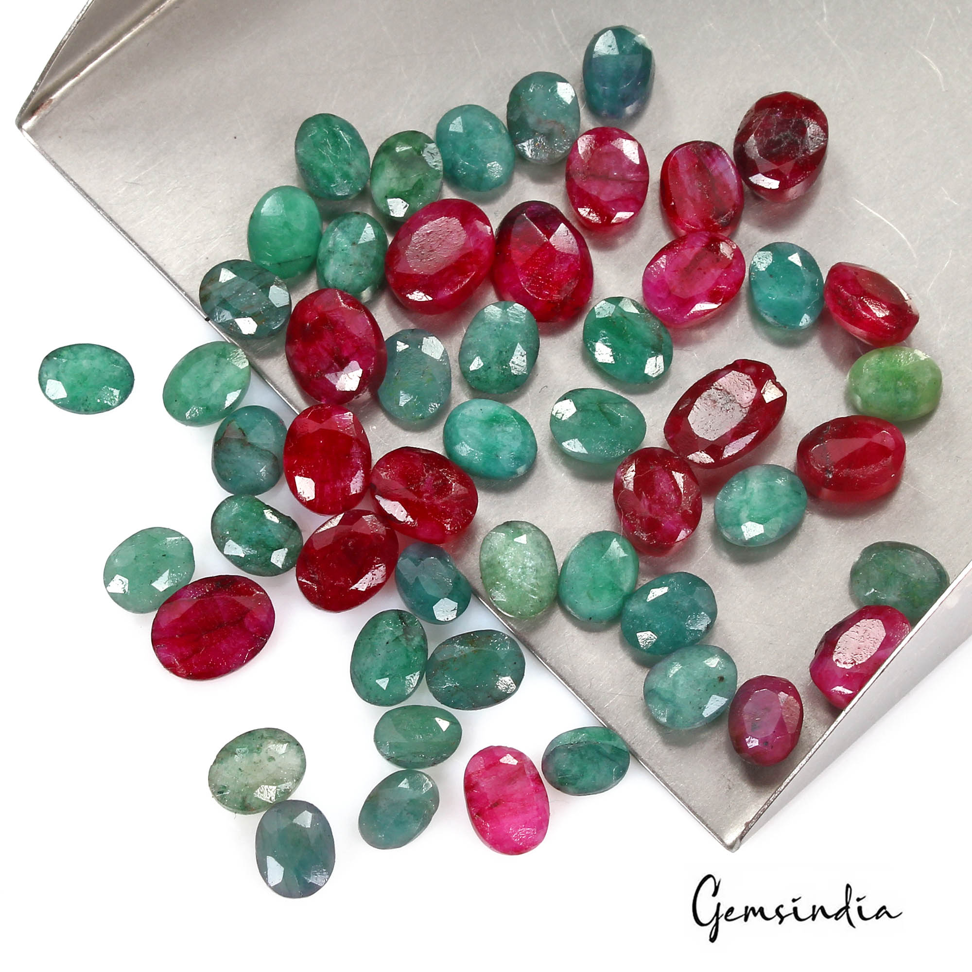 92.80 Cts/52 Pcs Natural Red Beryl Green Emerald Oval Cut Loose Gems For Jewelry