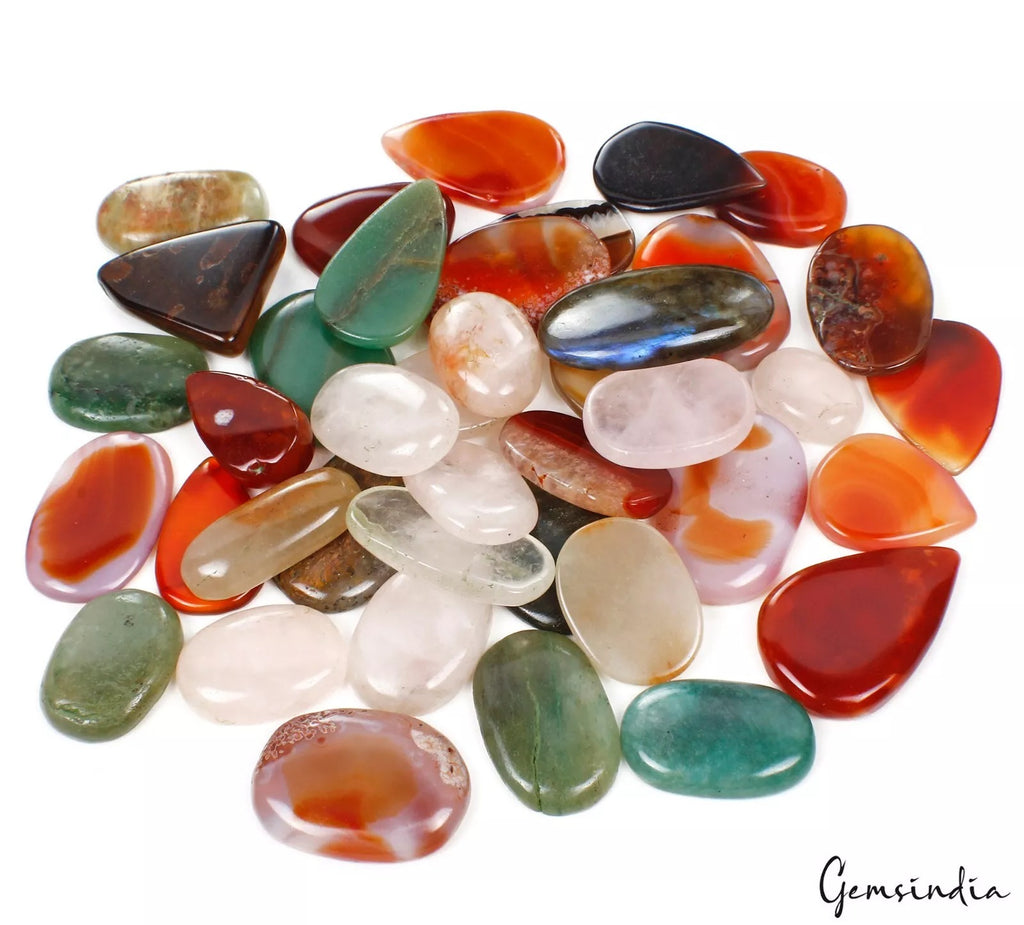Aventurine Lot, Cabochon, Oval,Pear & Fancy Cabochon — 40 Pieces, 37mm to 52mm, 4000 Ct
