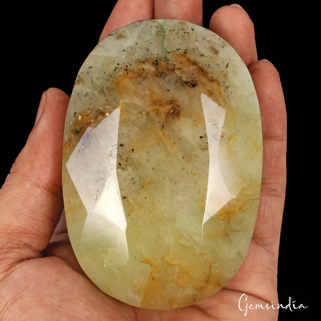 Beryl Loose Gemstone, Untreated — 92 x 64 x 37 mm, 1900 Ct, Brazil