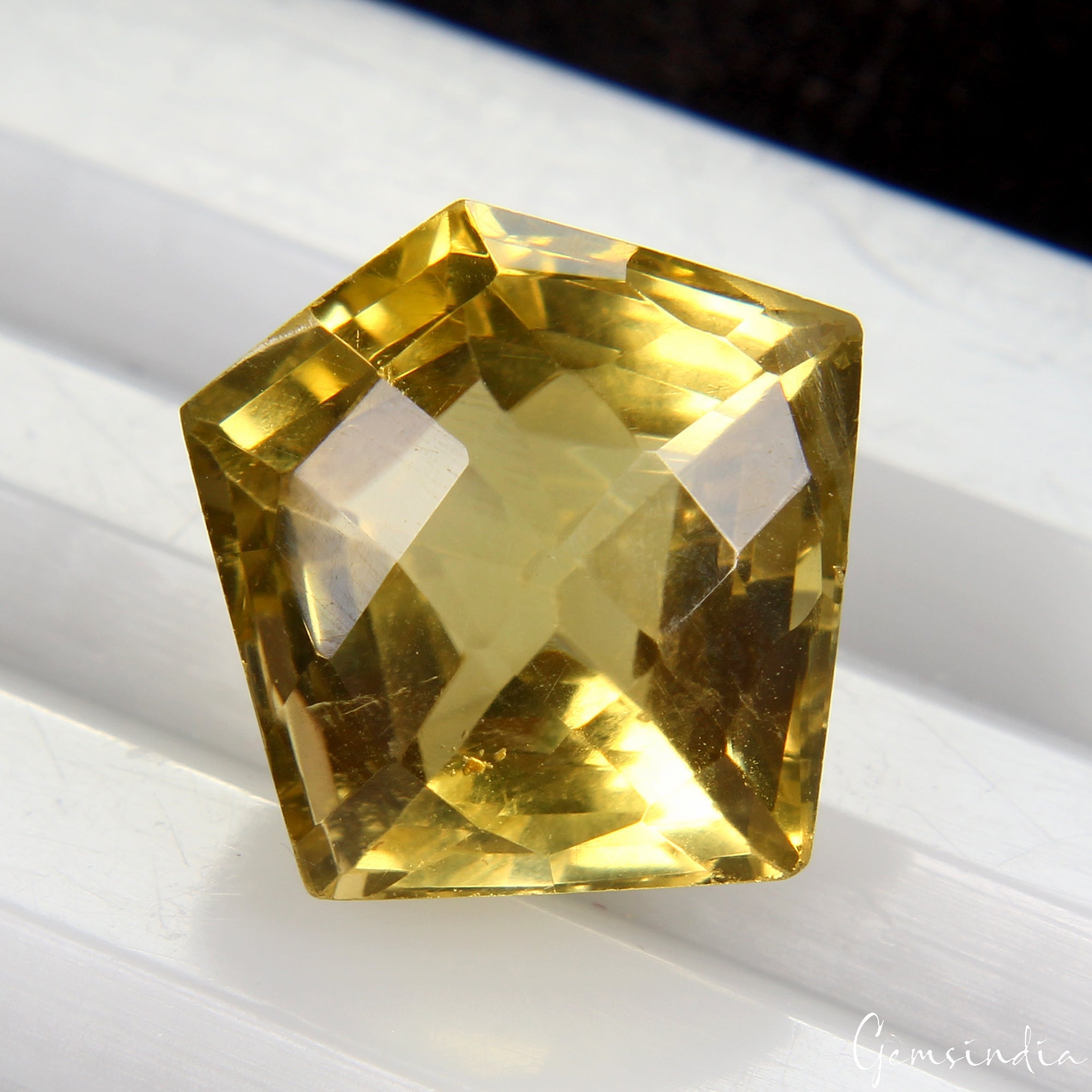 VVS 10.50 Ct Natural Citrine Fancy Checker Cut 13mm Certified Loose Gemstone