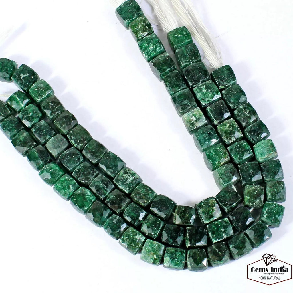 Serpentine Beaded Strand, Untreated, Green — 8mm to 9mm, 515 Ct