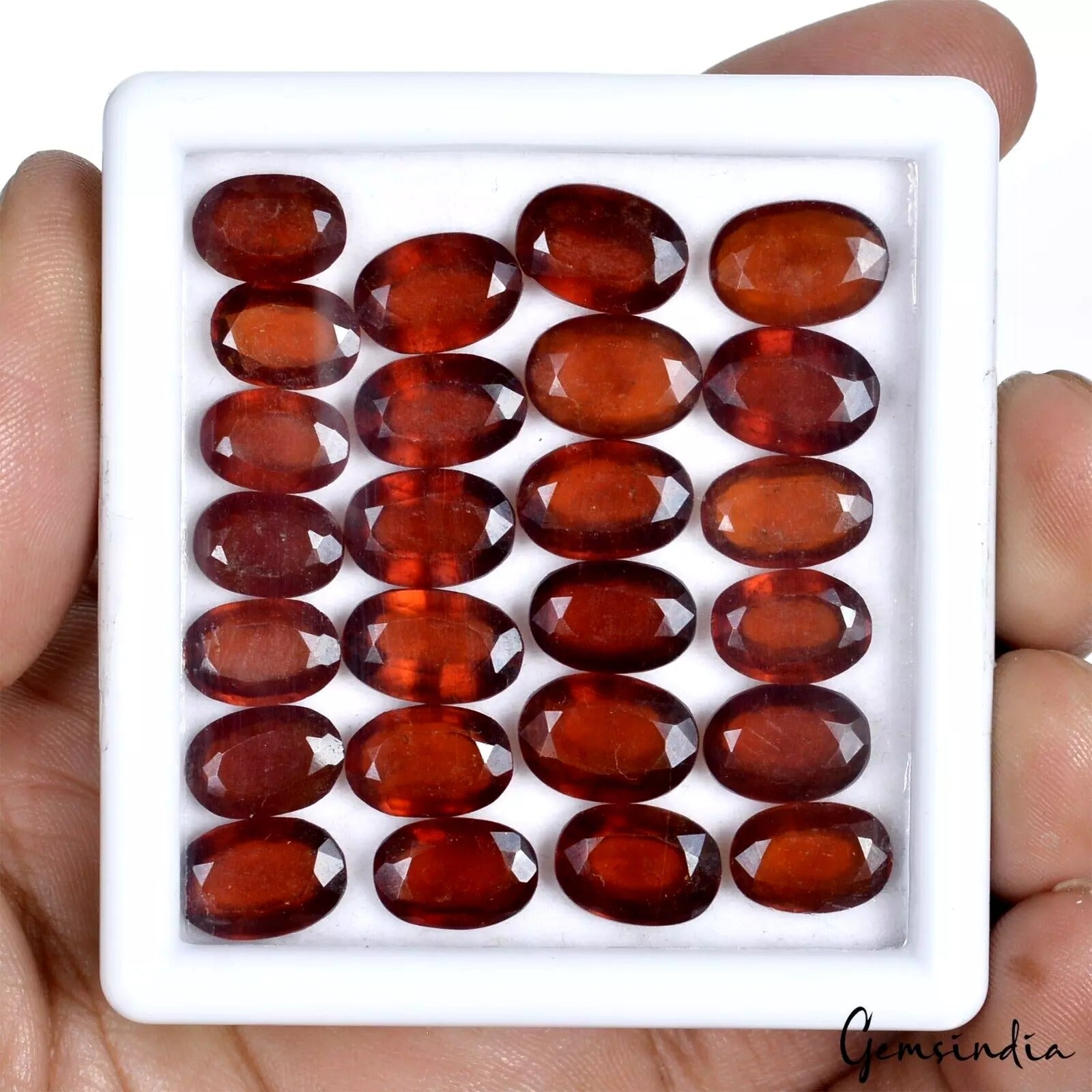 Hessonite Garnet Lot, Loose Gemstone, Untreated — 25 Pieces, 9mm to 12mm, 95.60 Ct, Sri Lanka