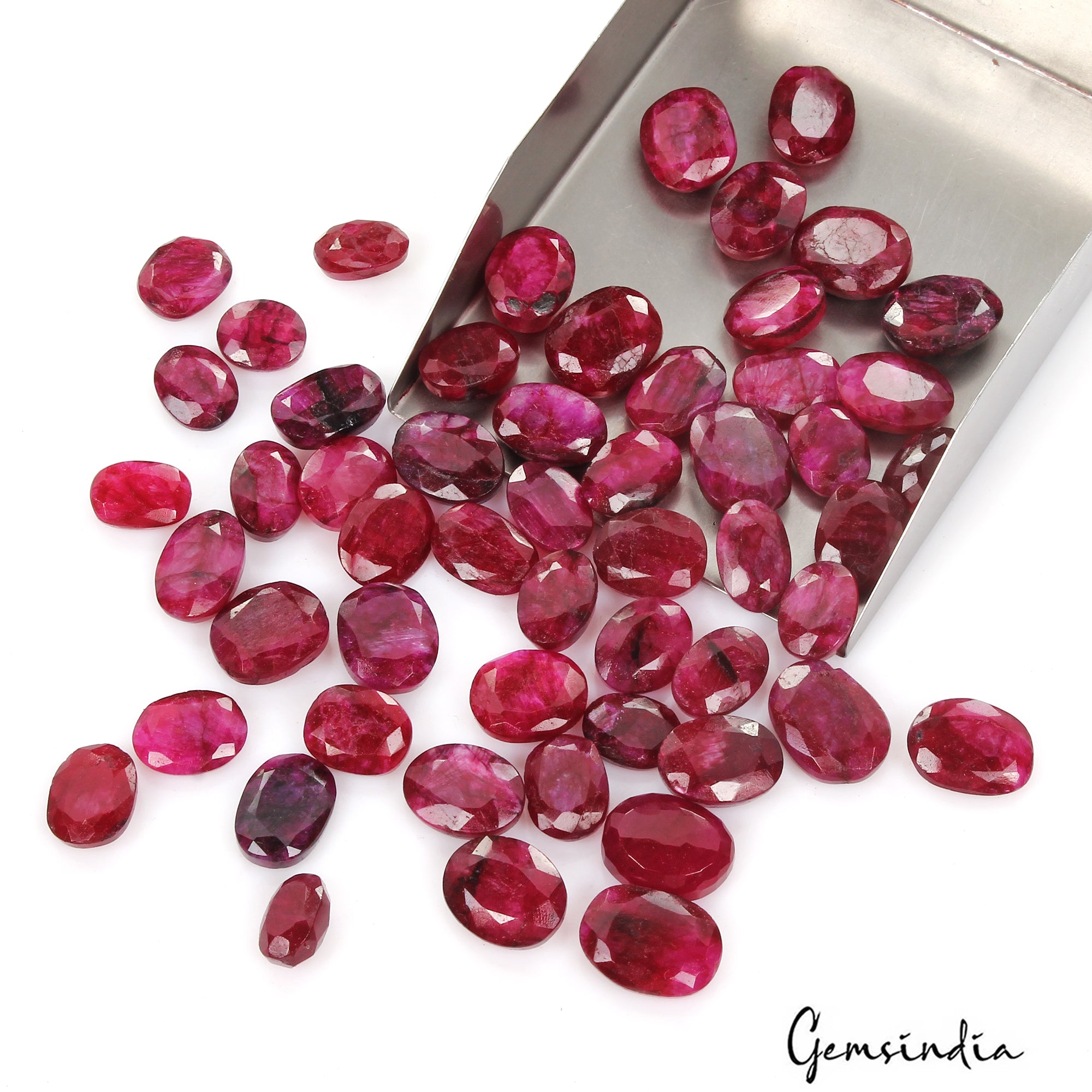 Beryl Lot, Loose Gemstone, Oval Cut, Red — 54 Pieces, 12mm to 17mm, 480 Ct