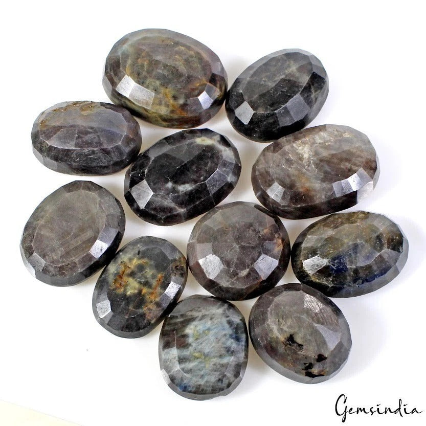 Sapphire Lot, Loose Gemstone, Untreated, Black — 11 Pieces, 26mm to 34mm, 1000 Ct