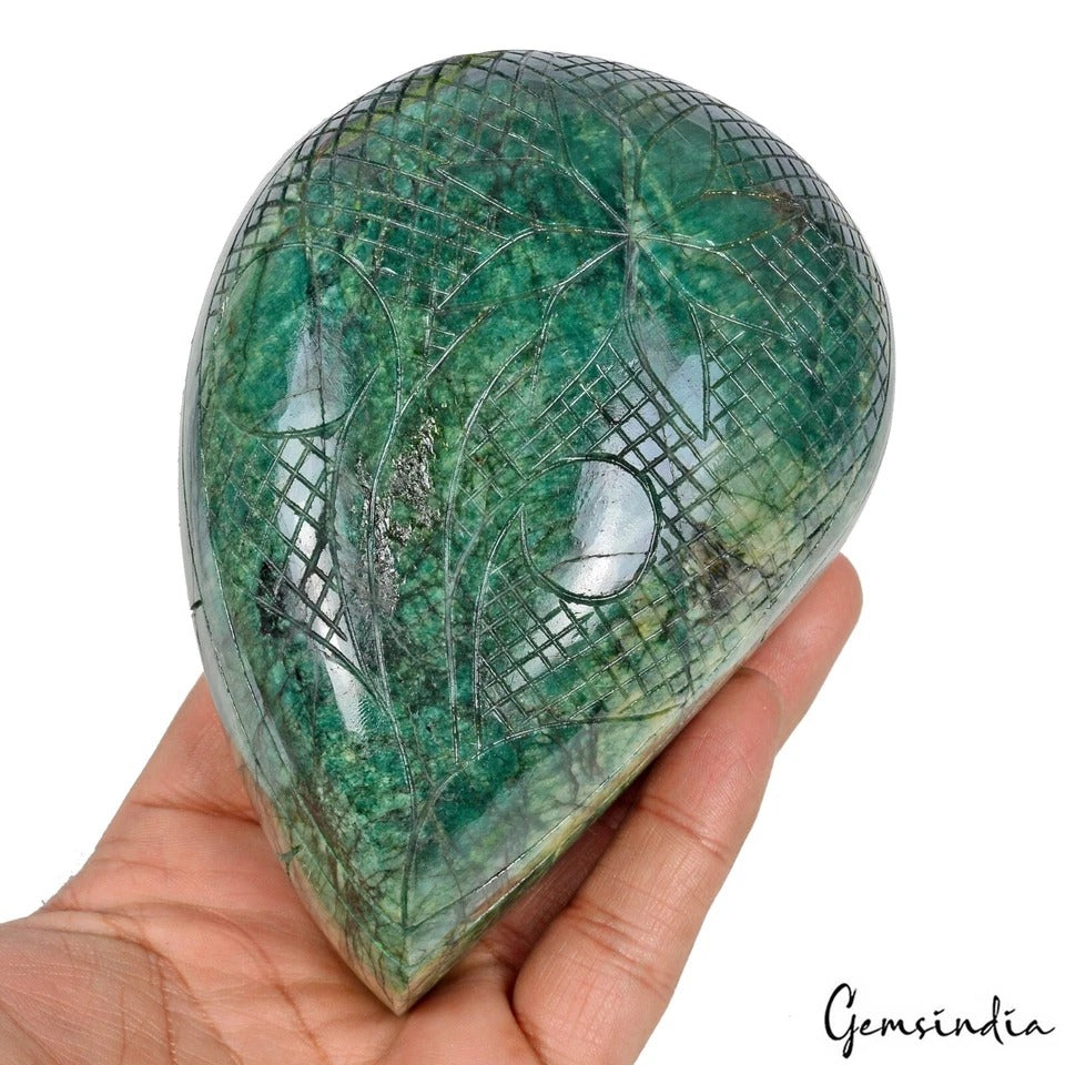 Certified 5430 Ct Natural Brazilian Emerald Amazing Carving Earth Mined Gemstone