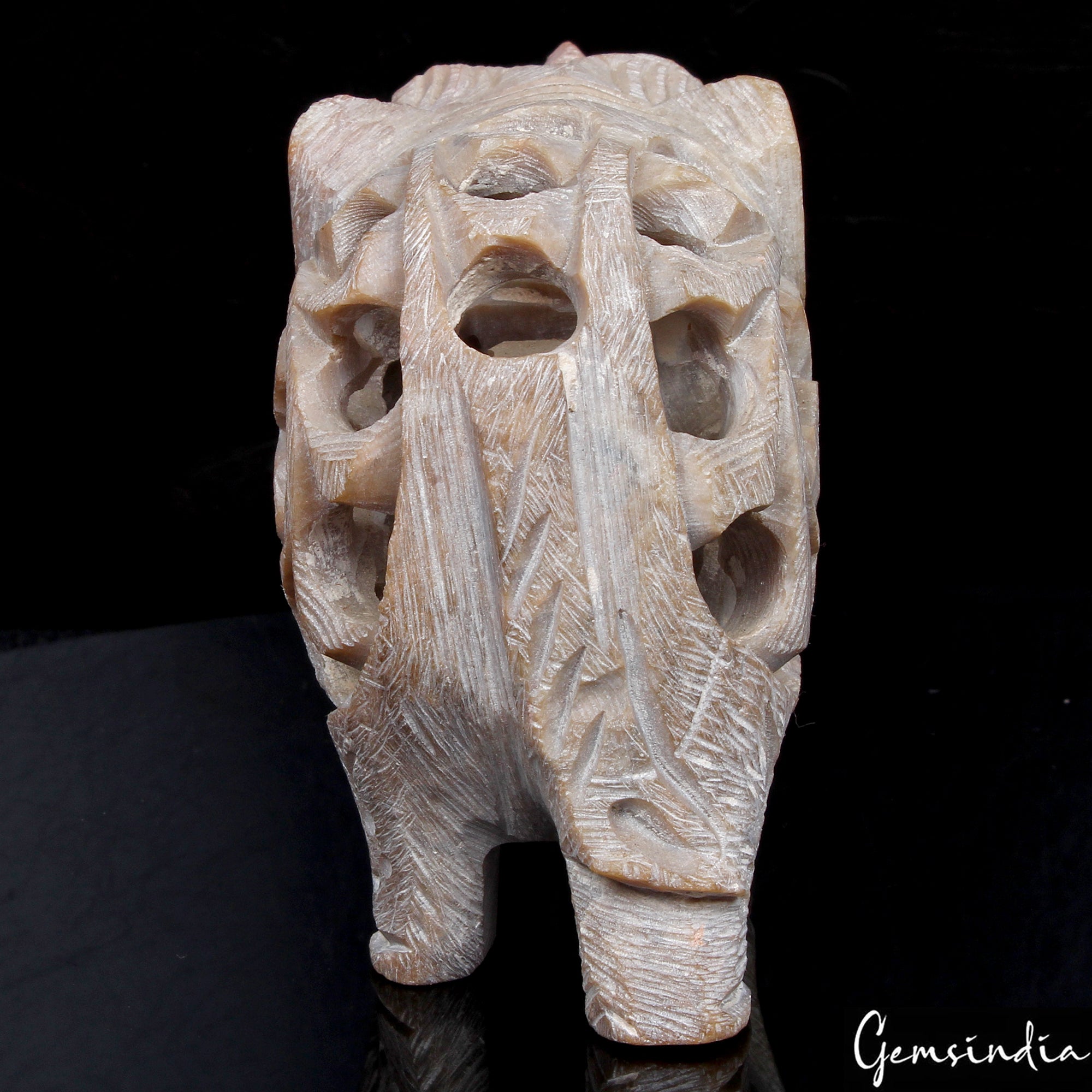 660 Ct Hand crafted Soapstone Filigree Trunk Up Elephant Home Decor Sculpture