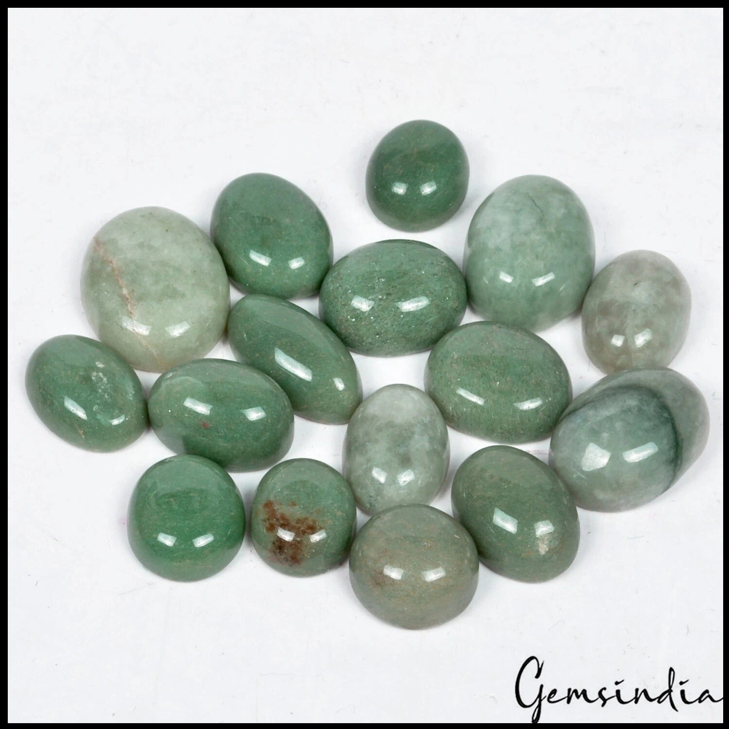 Jade Lot, Cabochon, Untreated, Green — 16 Pieces, 11mm to 18mm, 166.20 Ct
