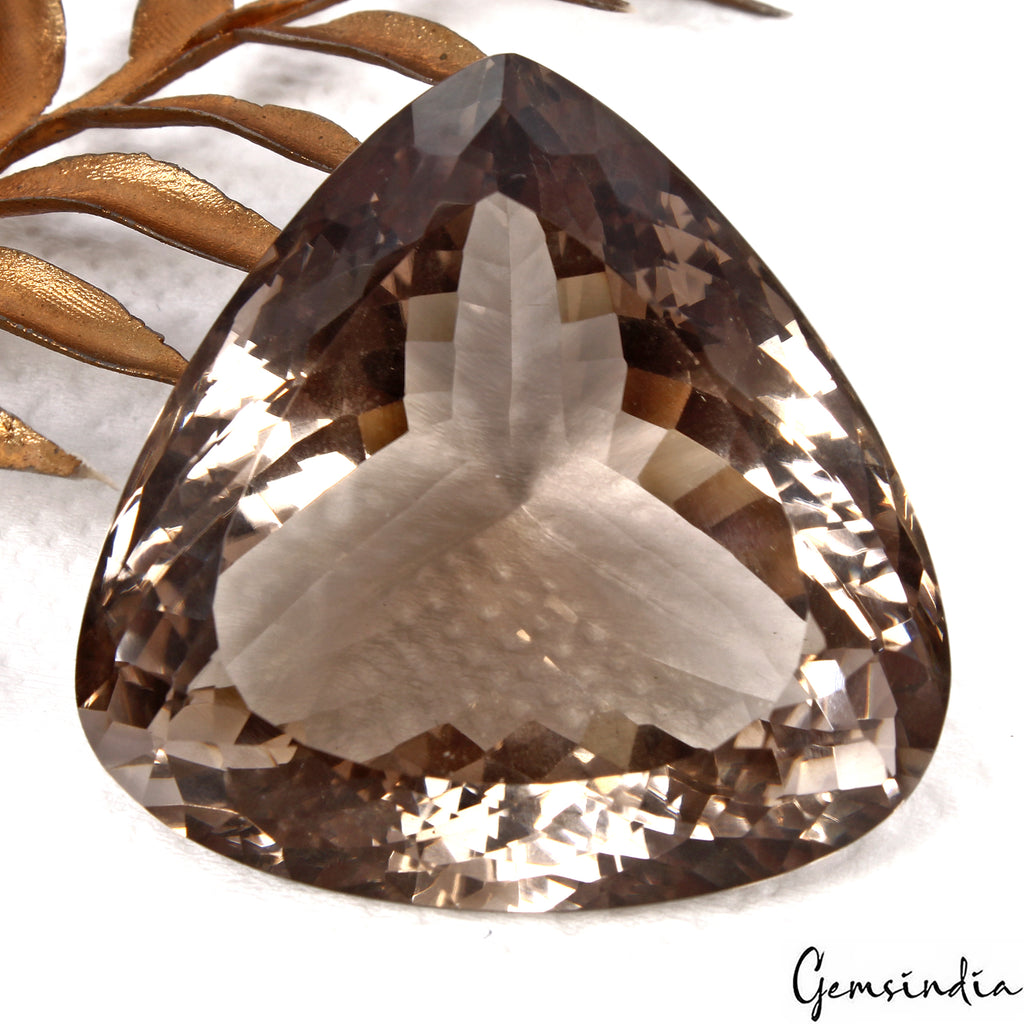 Quartz Loose Gemstone, Pear Faceted Cut, Untreated — 41x41x22 mm, Madagascar