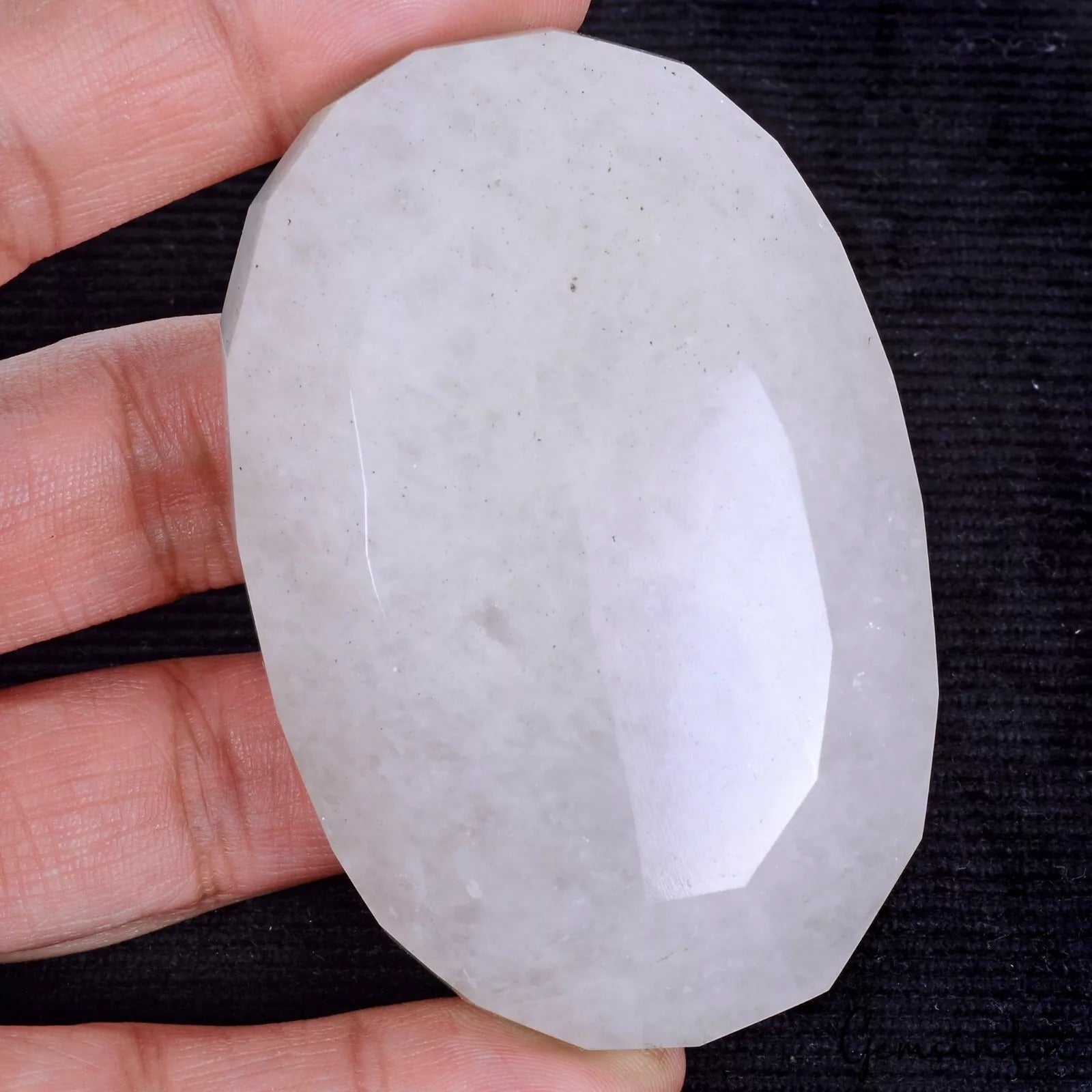 White Quartz Loose Gemstone, Oval Cut, Untreated — 75 x 49 x 20 mm, 720 Ct, Madagascar
