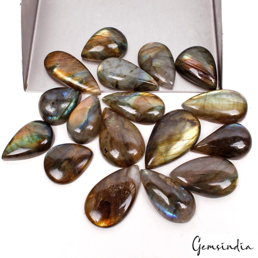Labradorite Lot, Cabochon, Untreated — 17 Pieces, 20mm to 32mm, 340 Ct