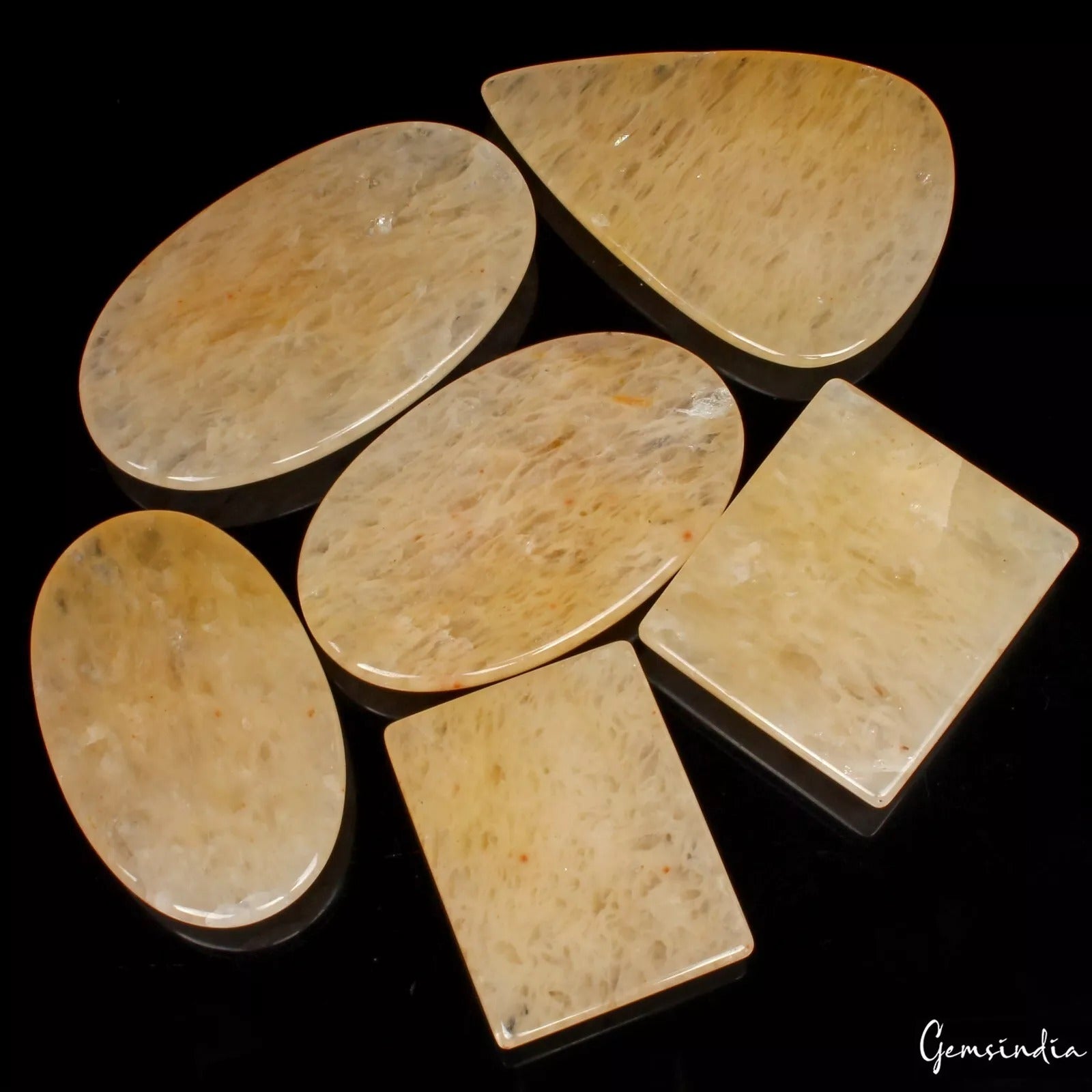 Quartz Lot, Cabochon, Peach — 6 Pieces, 38mm to 60mm, 700 Ct, Madagascar