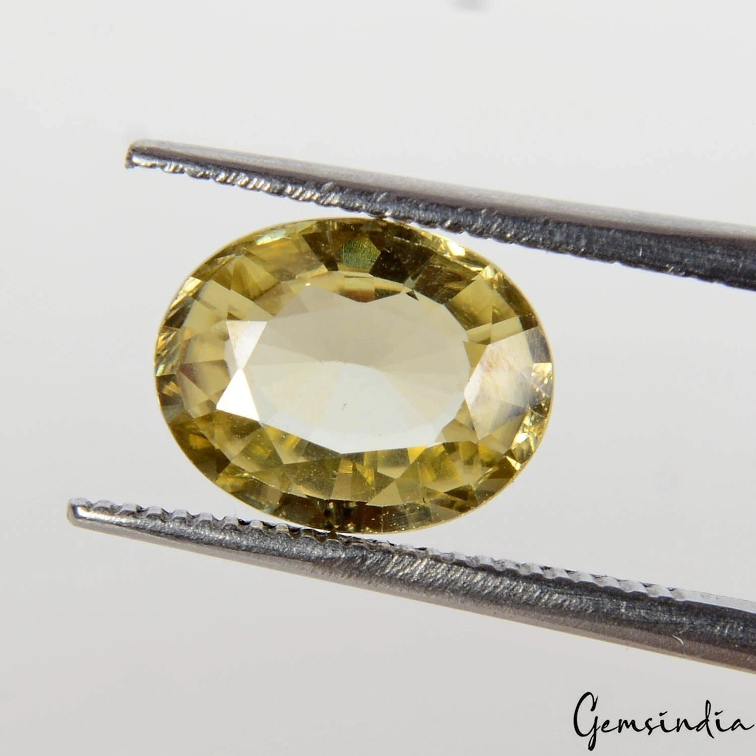 2.60 ct 9x7mm VS Oval Natural Top Yellow Green Zircon - Unheated Ceylon Gemstone