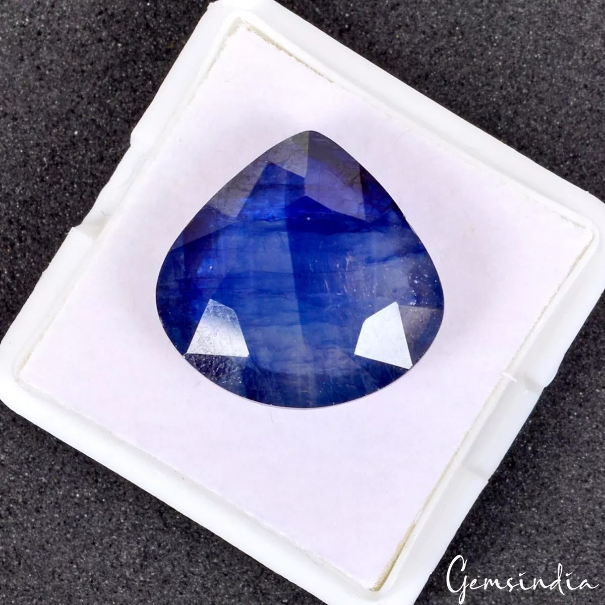 Blue Sapphire Loose Gemstone, Heated — 16x17x5mm, 16.20 Ct, Sri Lanka